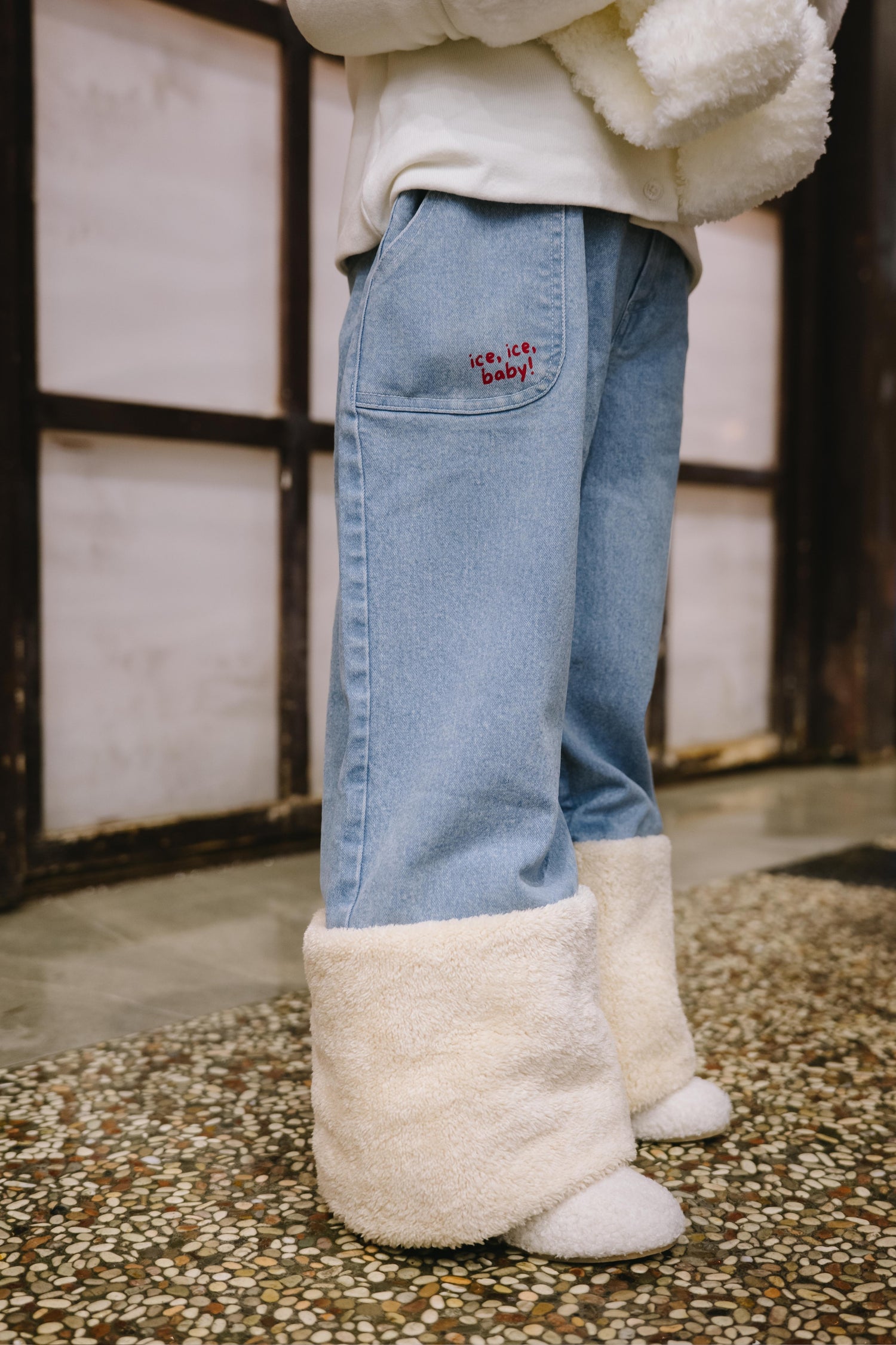 Snowy Pants